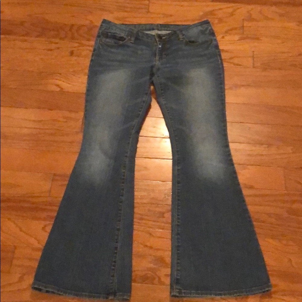 Bullhead Flare Jeans 👖
